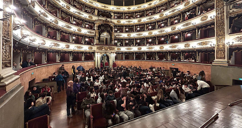 “L’altro mondo” con gli studenti casalesi